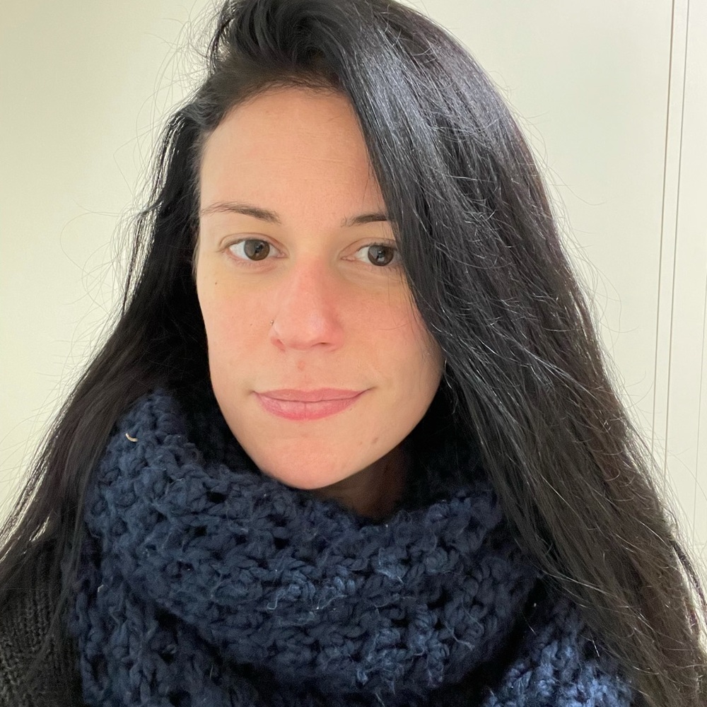 Meet your Posher, Elise